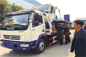 凤城汽车道路救援拖车价格